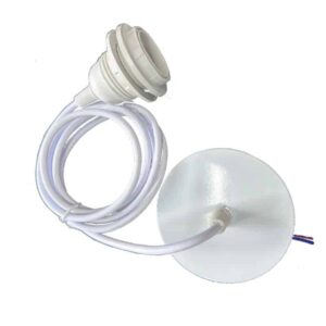 Witte fitting met plafondkapje